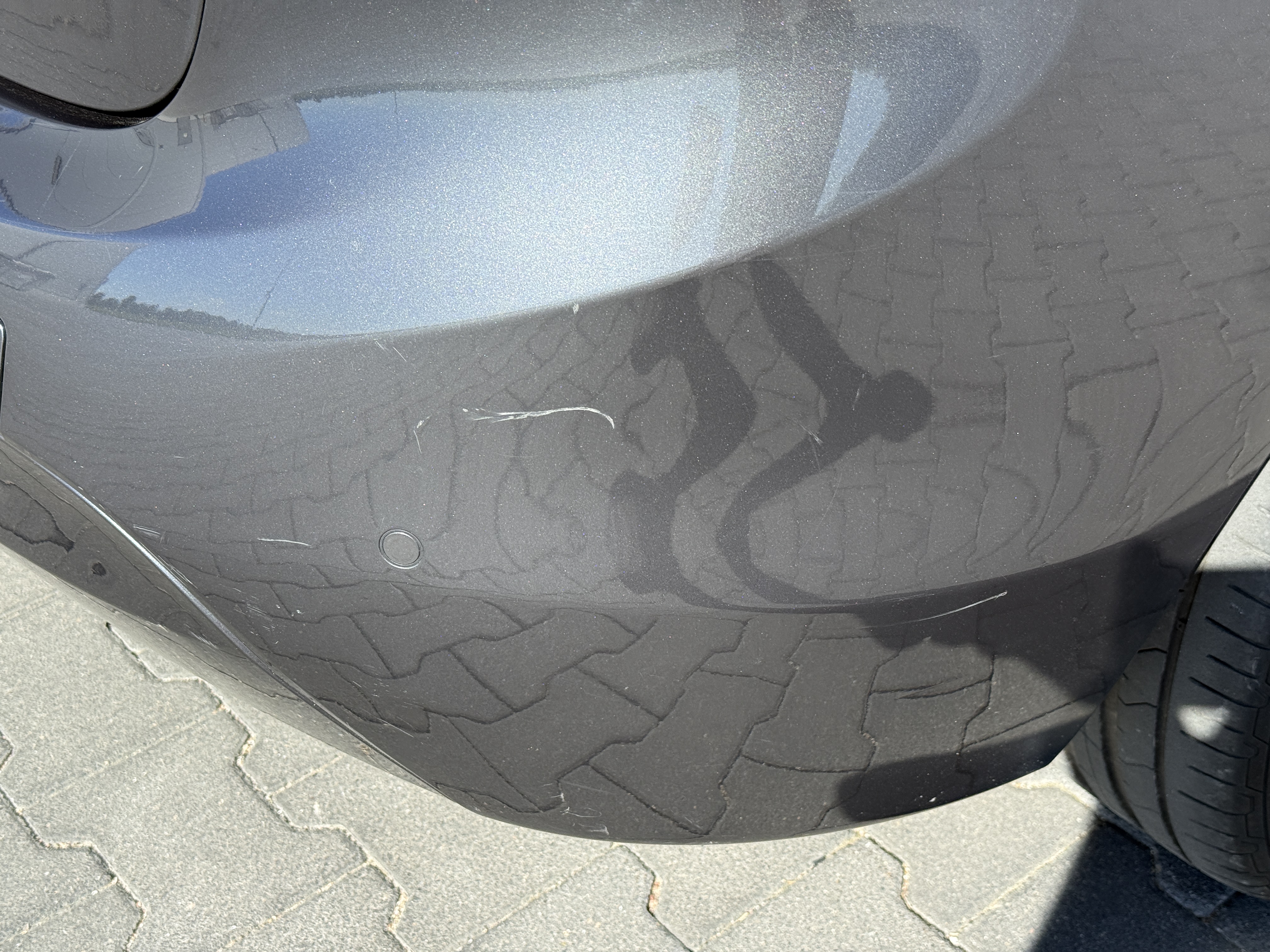 BMW Seria 2 Advantage — zdjęcie uszkodzenia