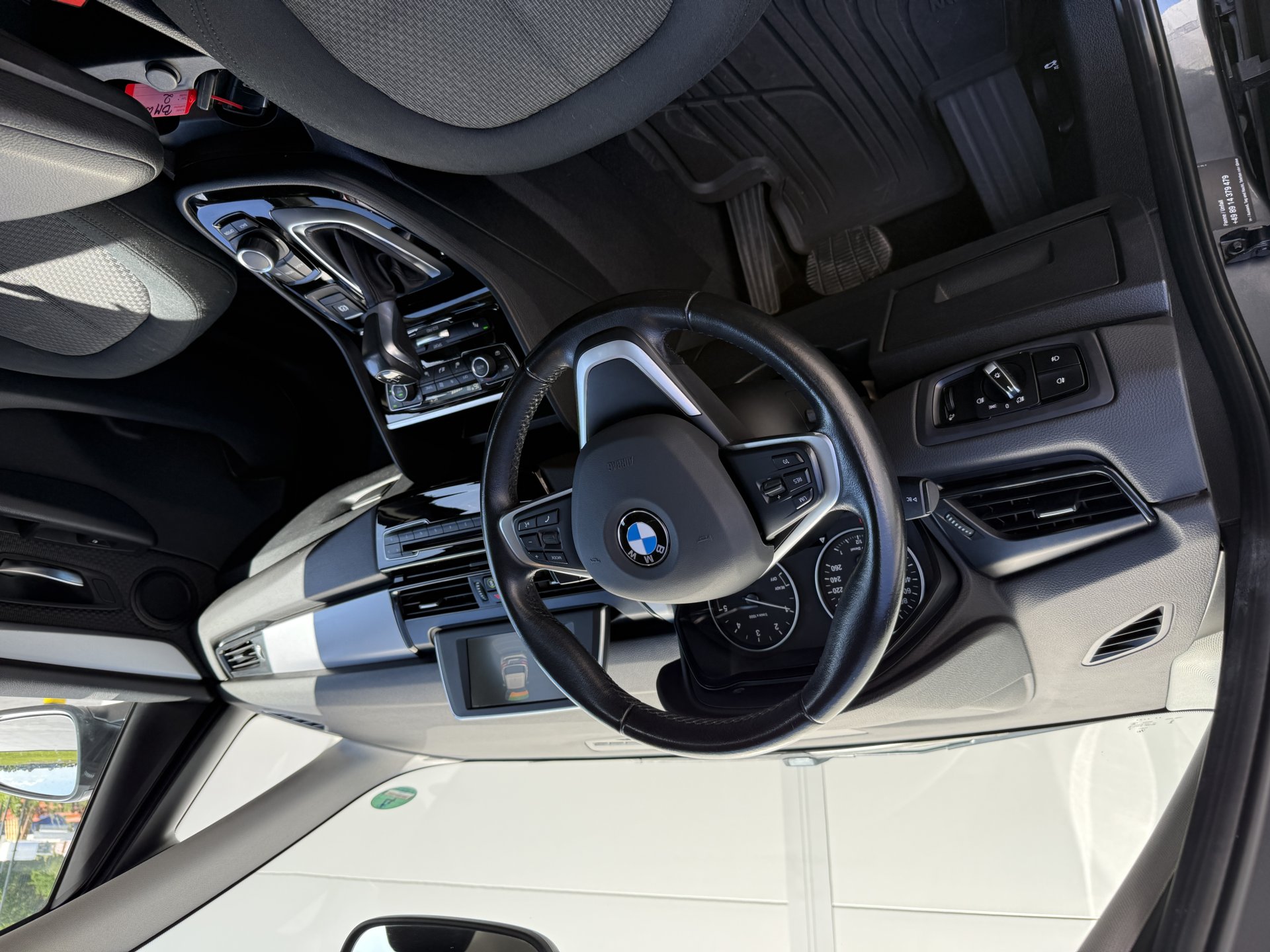 BMW Seria 2 Advantage — zdjęcie