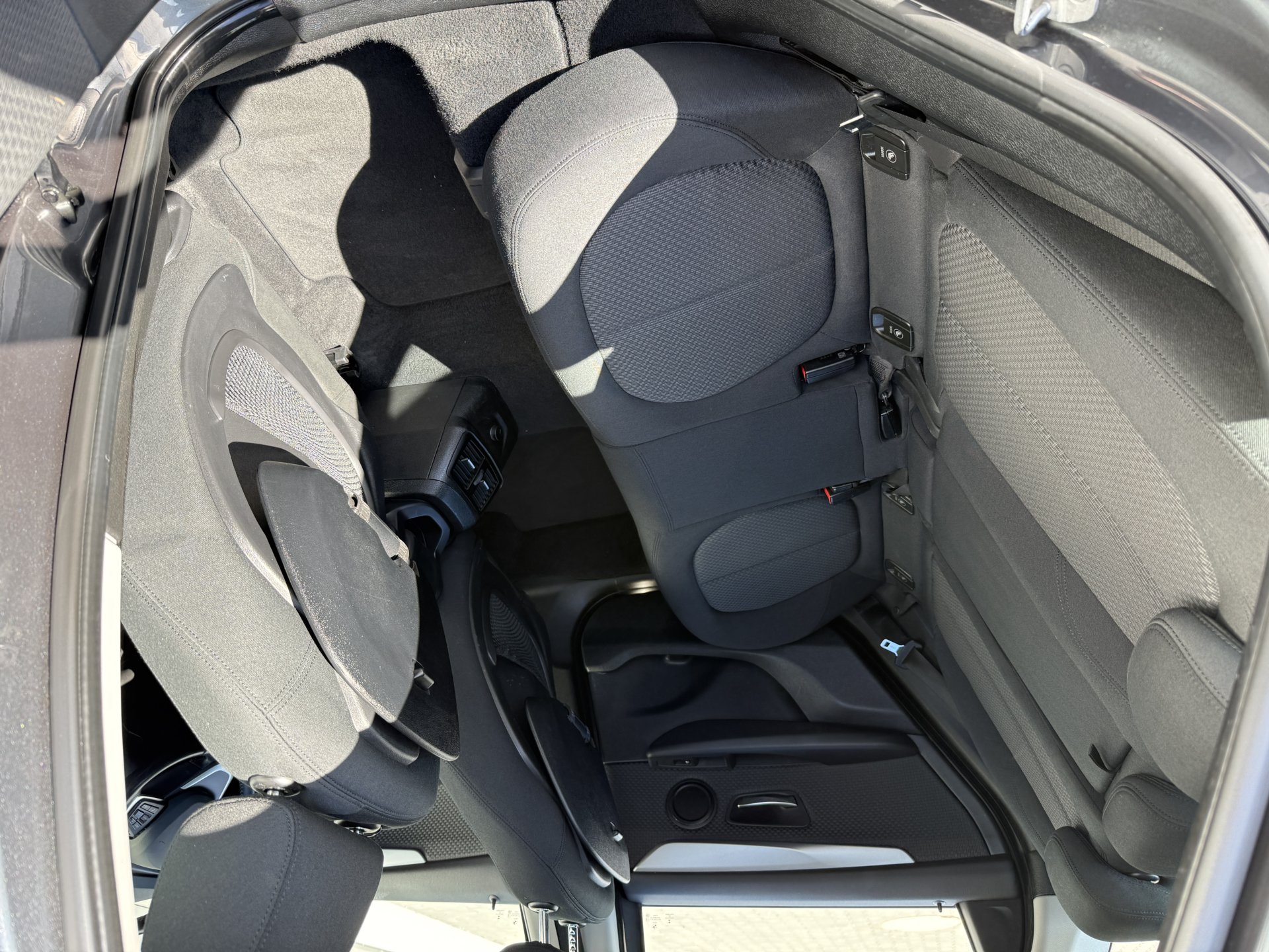 BMW Seria 2 Advantage — zdjęcie