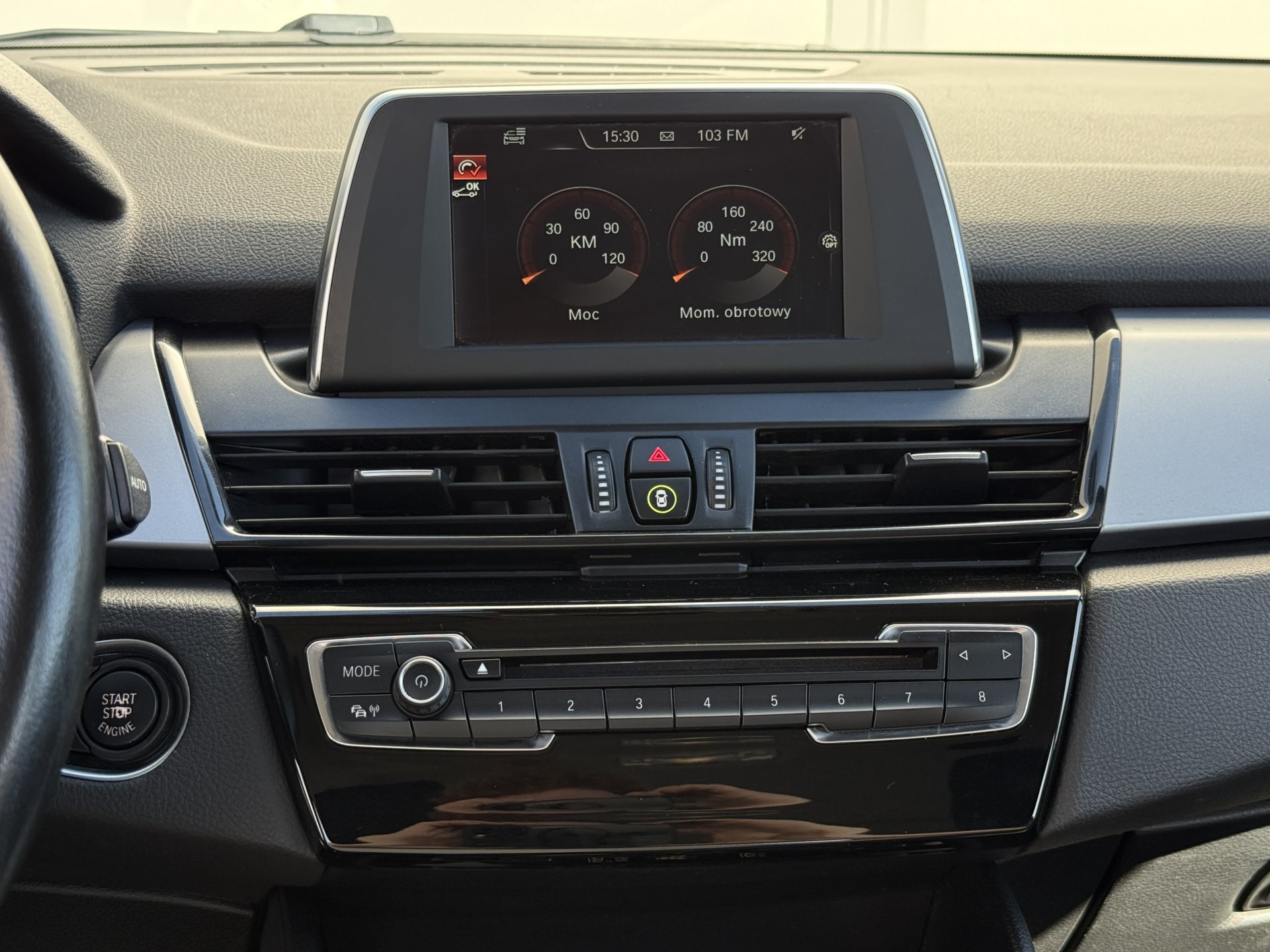 BMW Seria 2 Advantage — zdjęcie