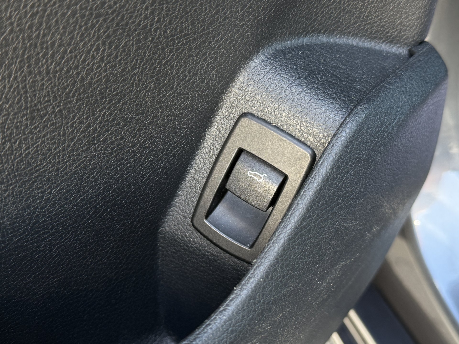BMW Seria 2 Advantage — zdjęcie