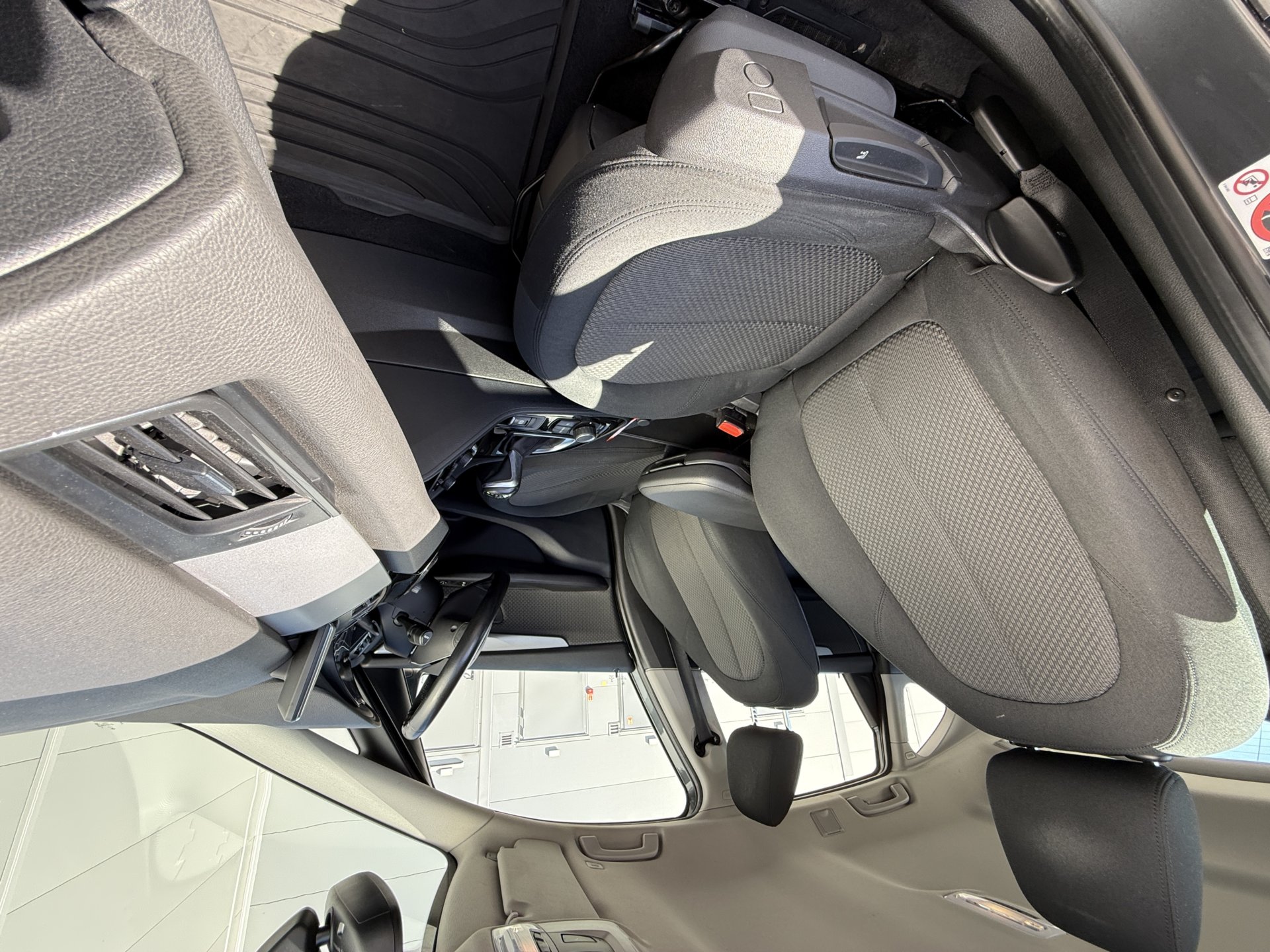 BMW Seria 2 Advantage — zdjęcie