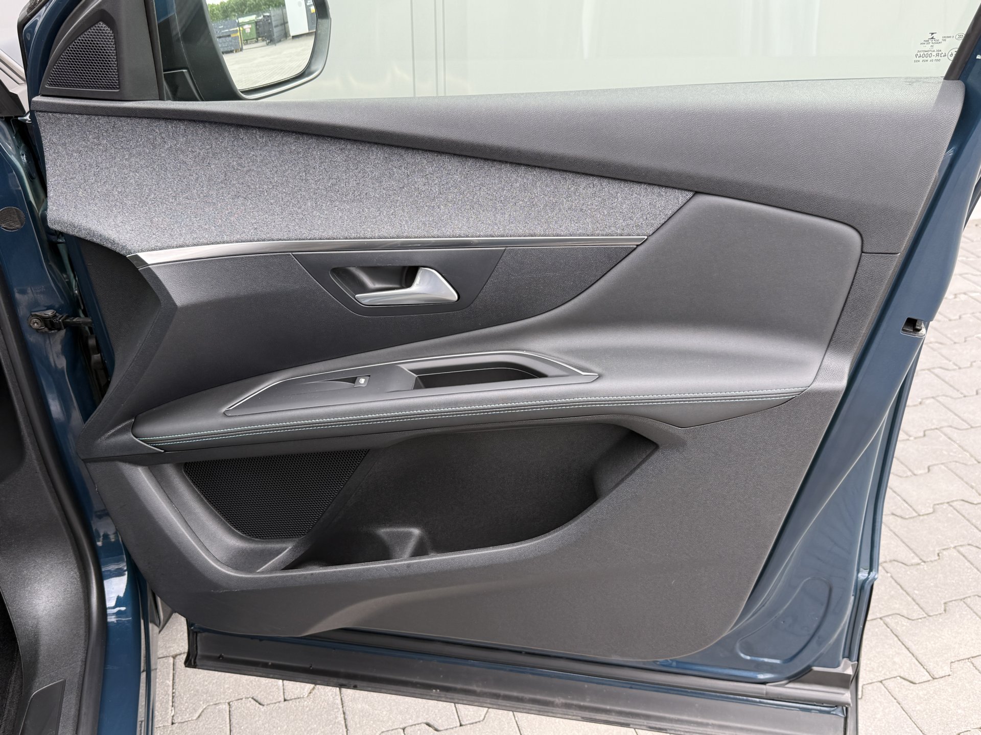 Peugeot 3008 1.5 BlueHDi 130 Allure Pack — zdjęcie