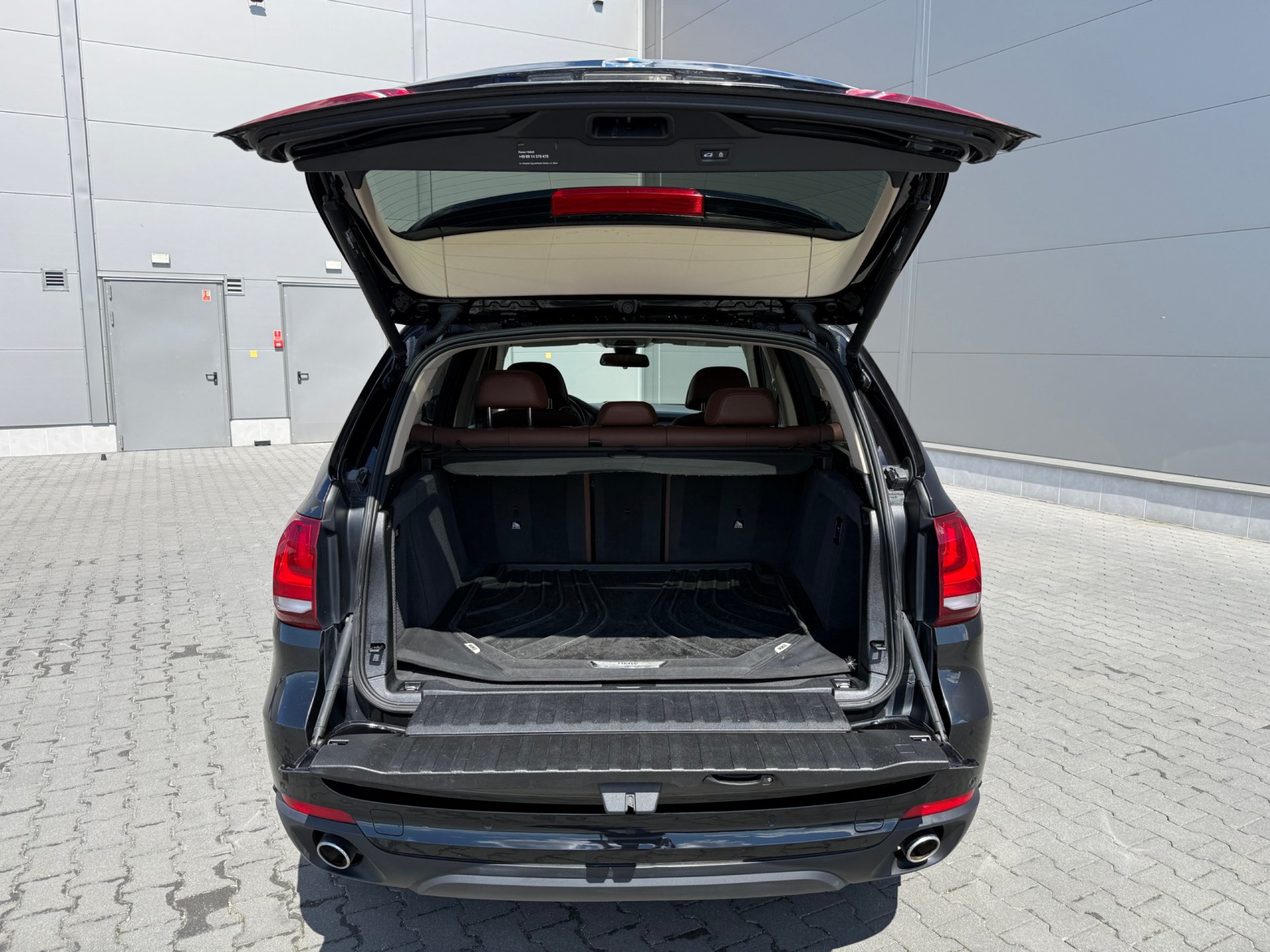 Samochód — zdjęcie
